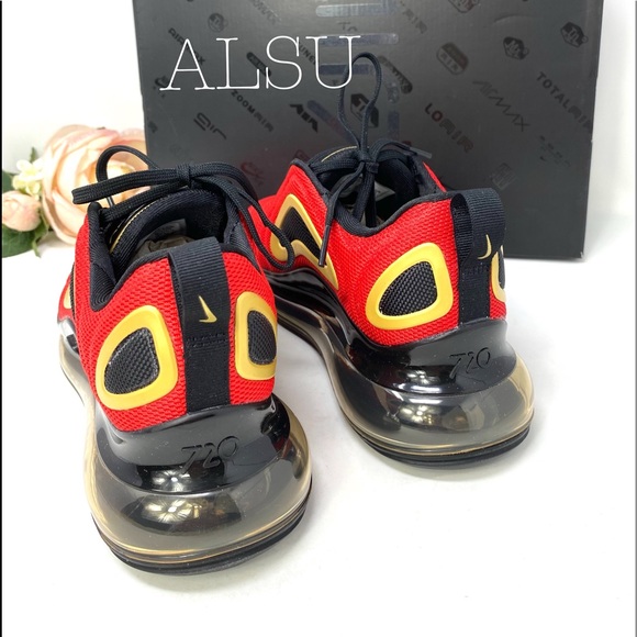 Nike Air Max 720 University Red W AUTHENTIC - Picture 8 of 8